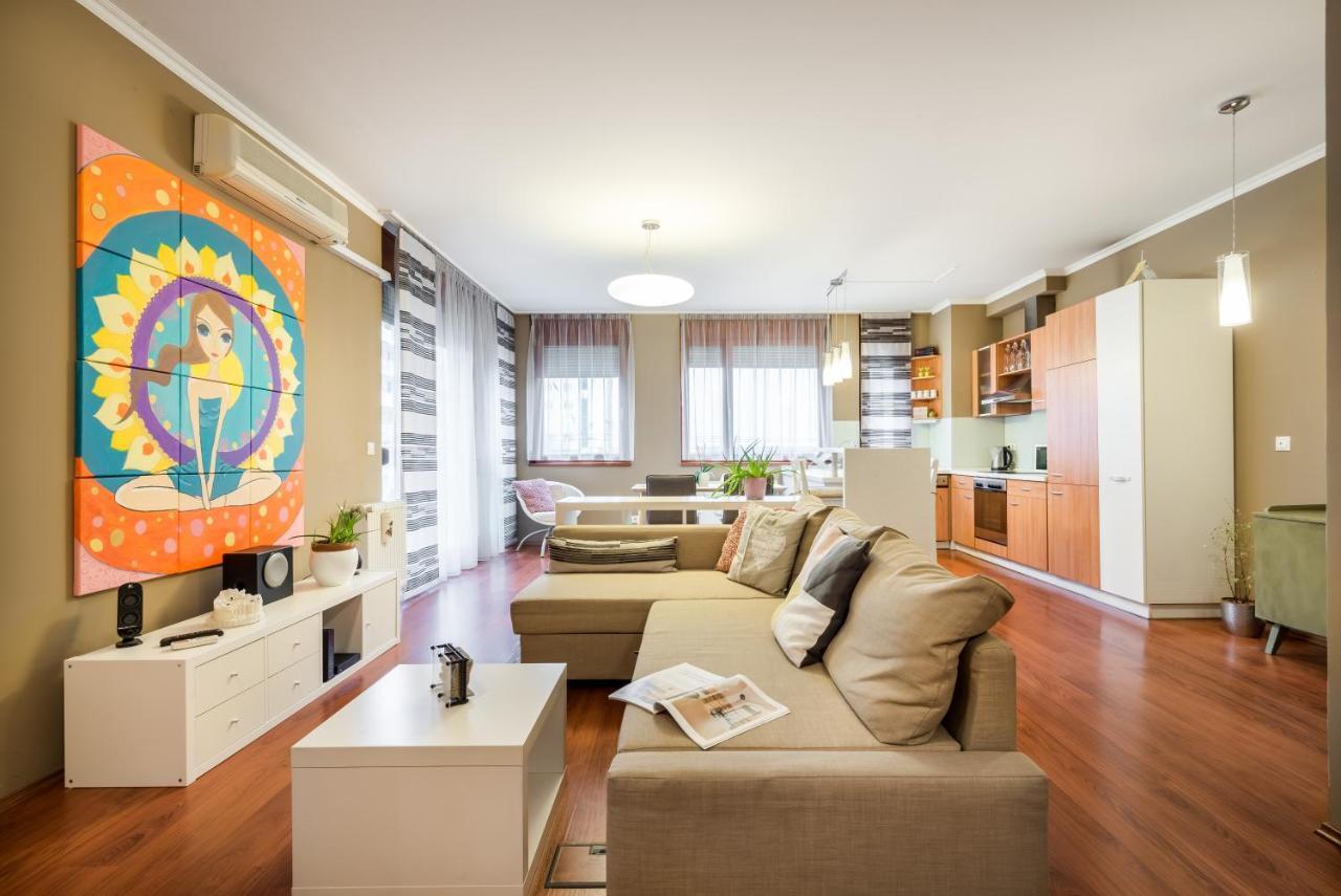 Apartment Downtown Karpat 9 Будапеща Екстериор снимка