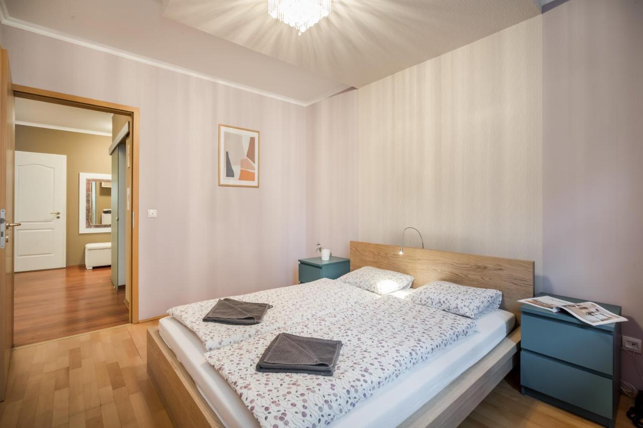 Apartment Downtown Karpat 9 Будапеща Екстериор снимка