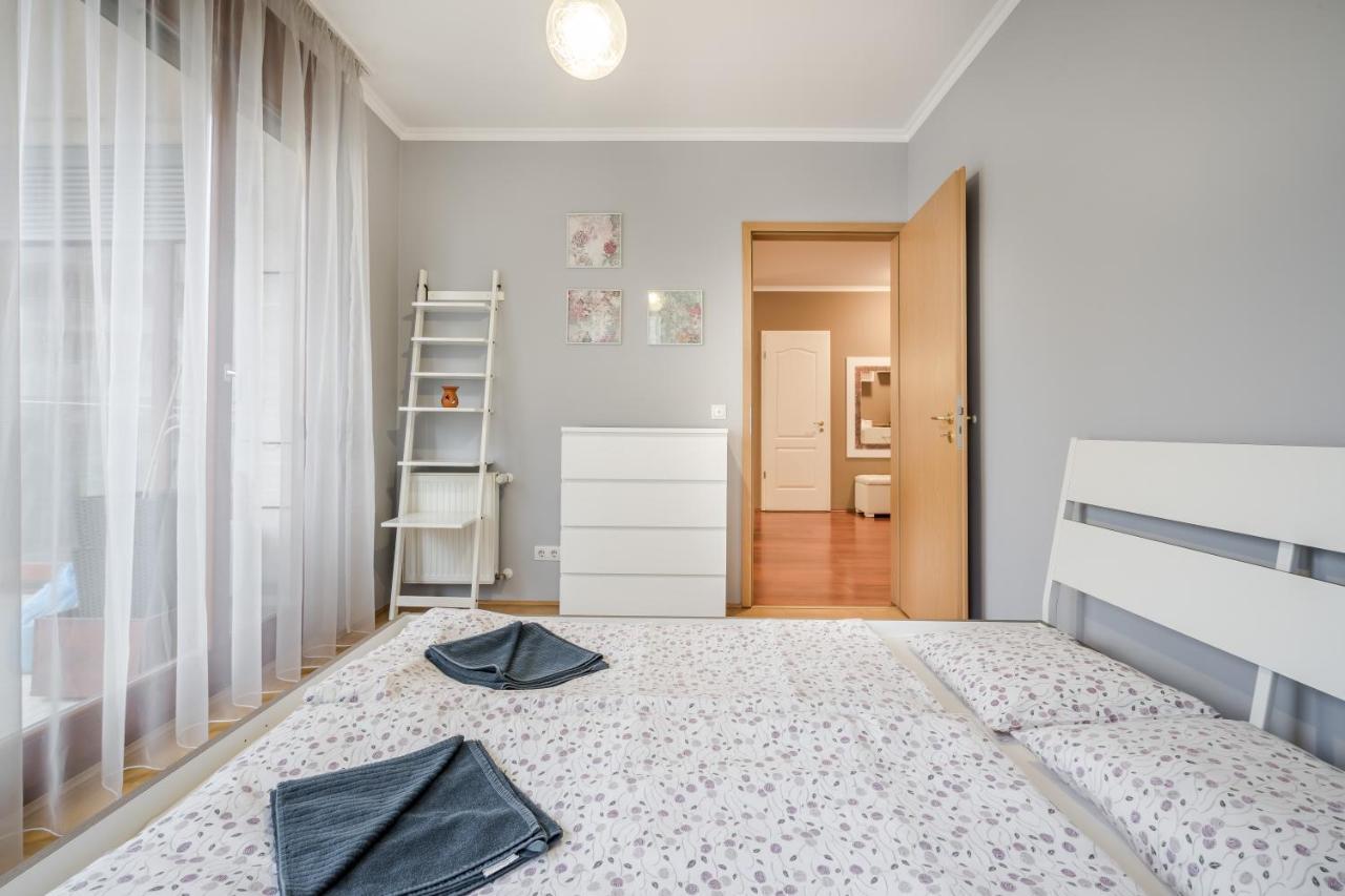 Apartment Downtown Karpat 9 Будапеща Екстериор снимка